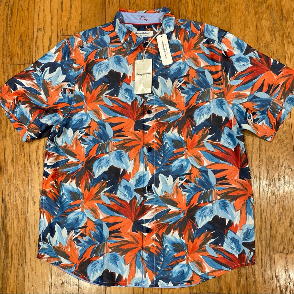 Tommy Bahama Mens M Coconut Point Firecracker IslandZone Floral Camp Shirt NEW